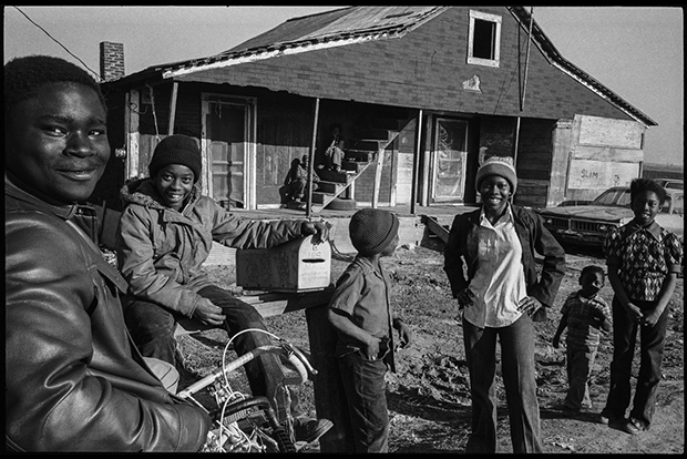 09_l-mccord_tang_with_children