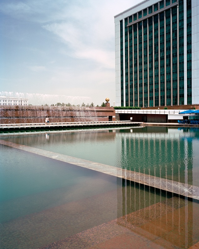 uzbekistan-tashkent-fountain